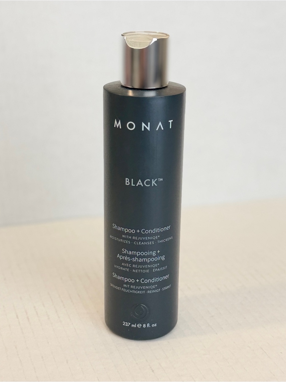 Monat BLACK Shampoo + Conditioner — Black
